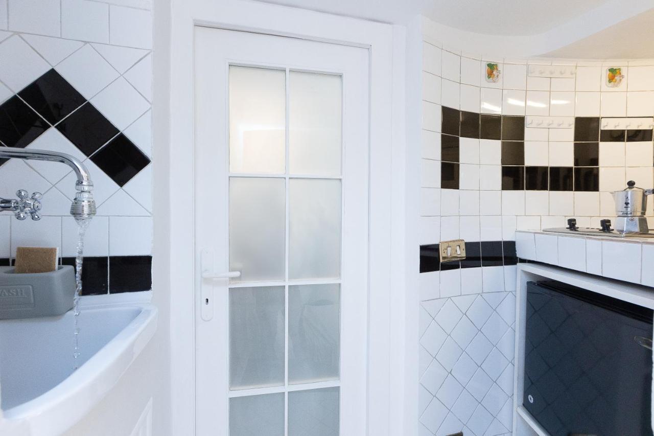 Hotel Tiny Studio Piazza Del Popolo Rzym Zewnętrze zdjęcie